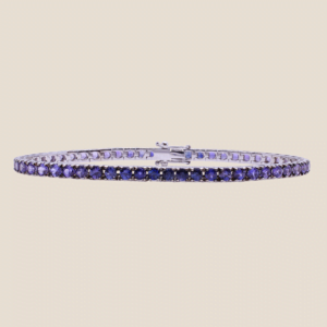 Tennis bracelet in white gold with sapphires